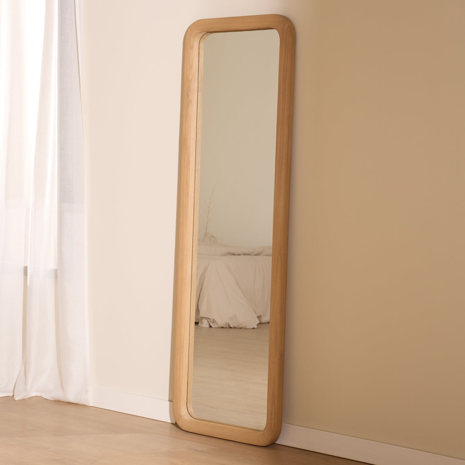 Standing mirror Boyd