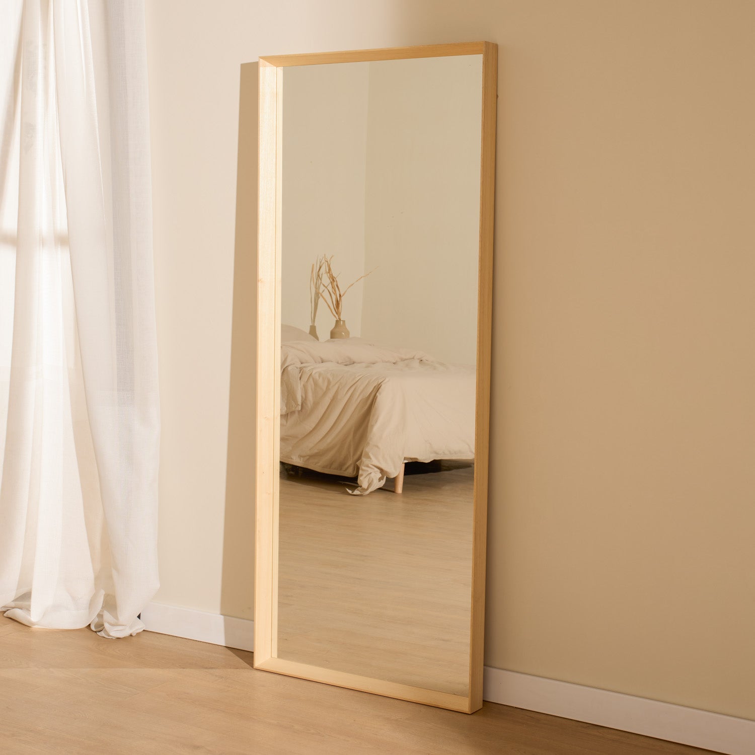 Alan floor mirror