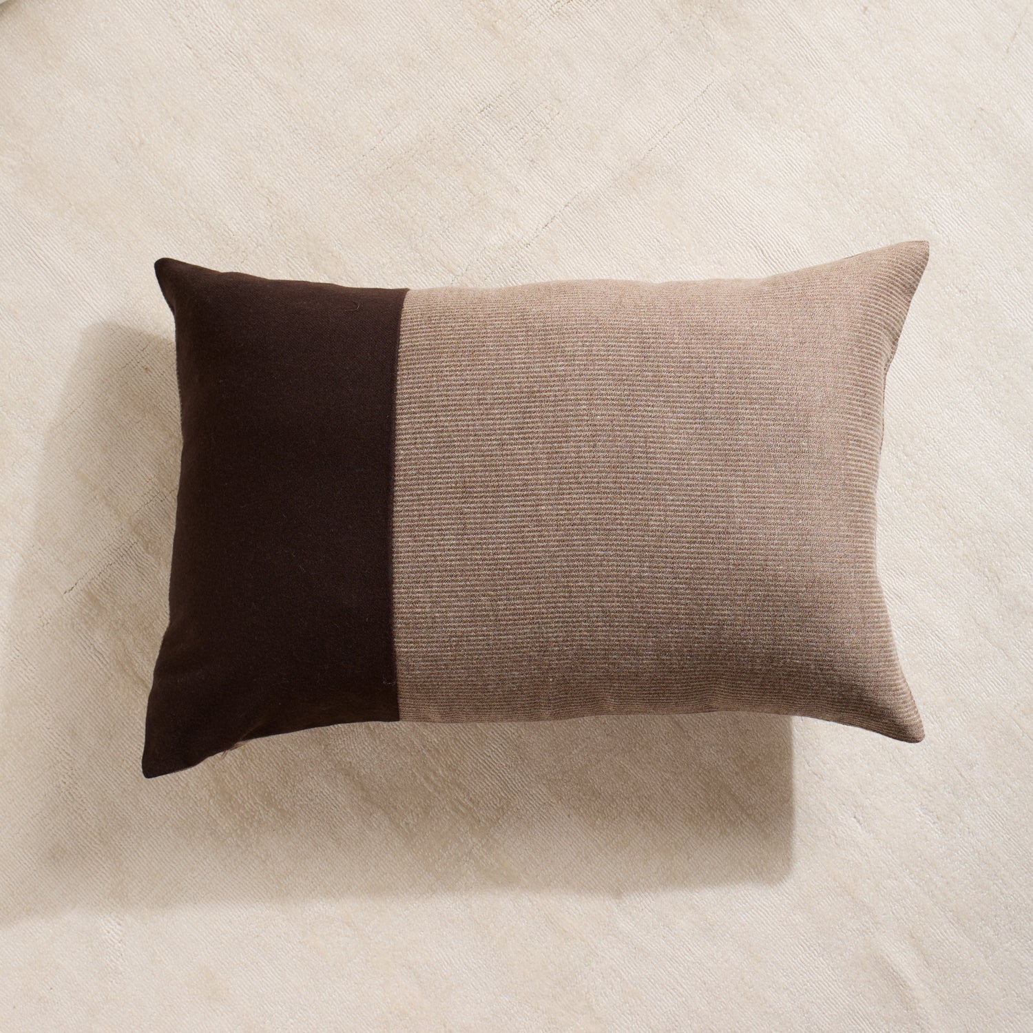 Moka cushion cover