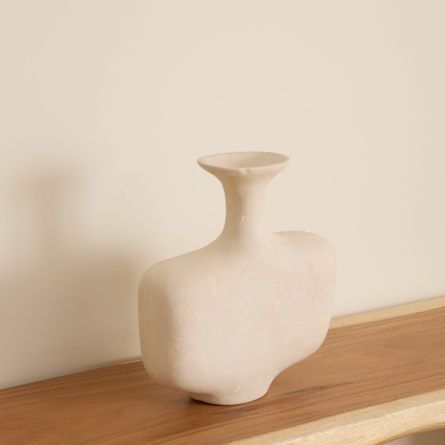 Fara Vase