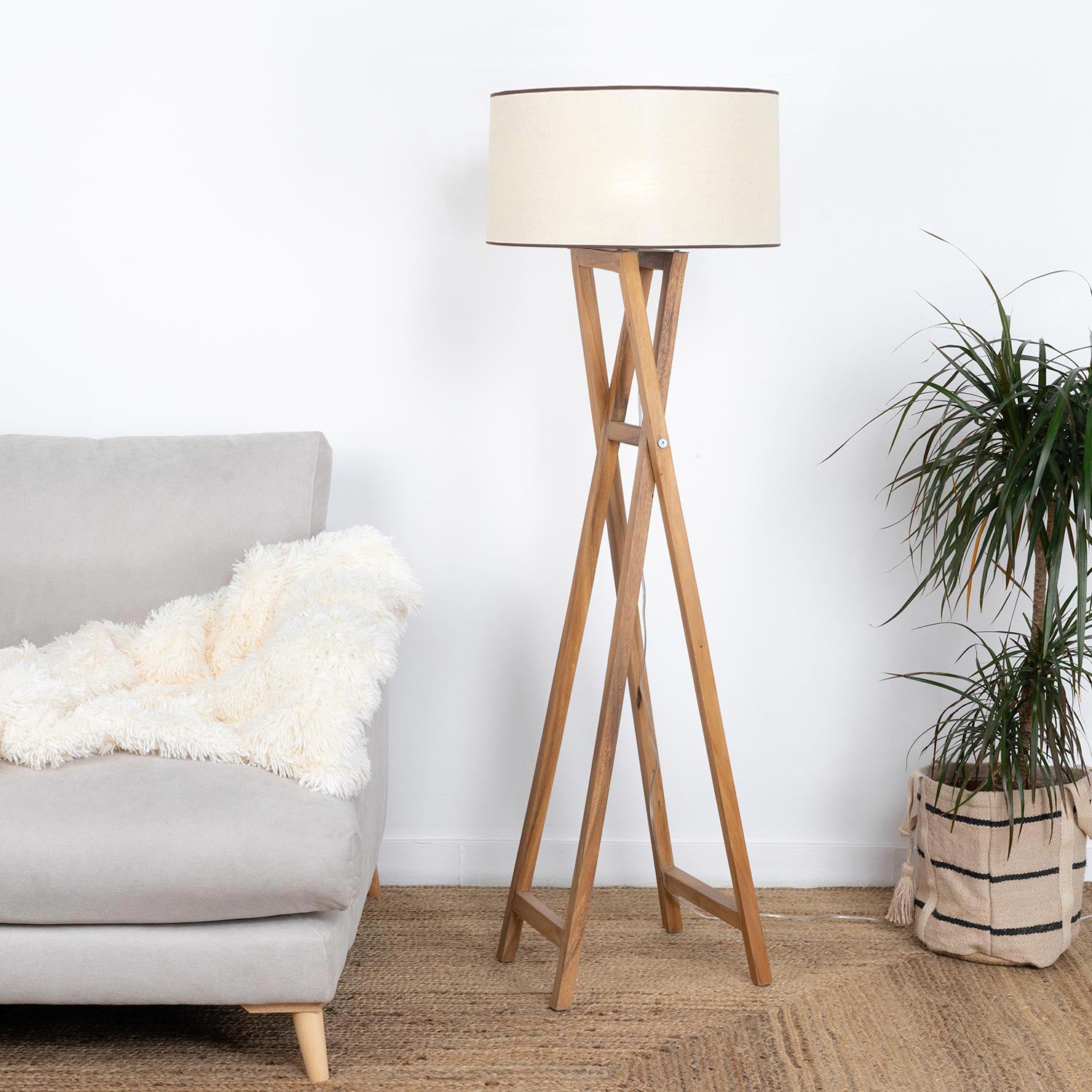 Lizer floor lamp