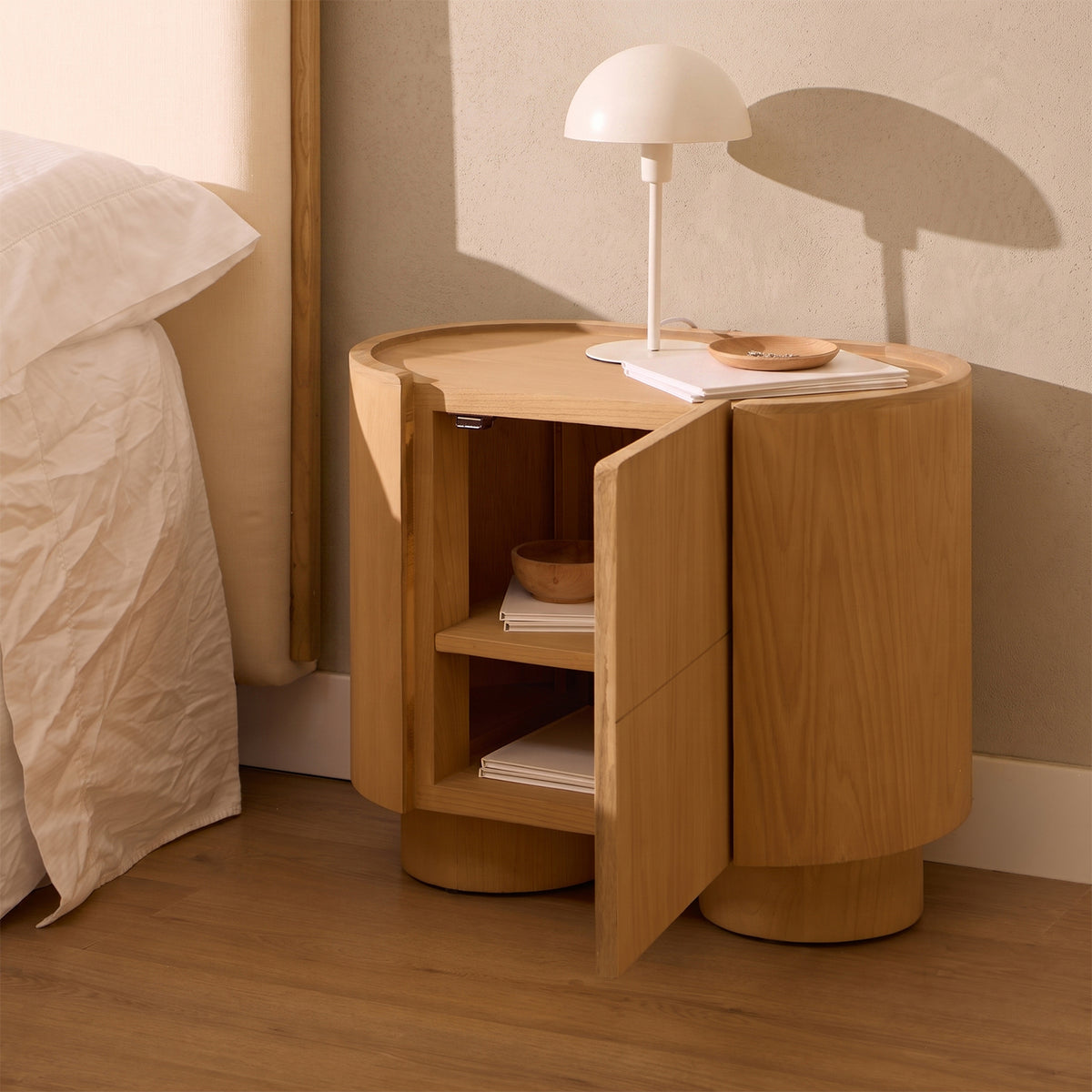 Ove Bedside table