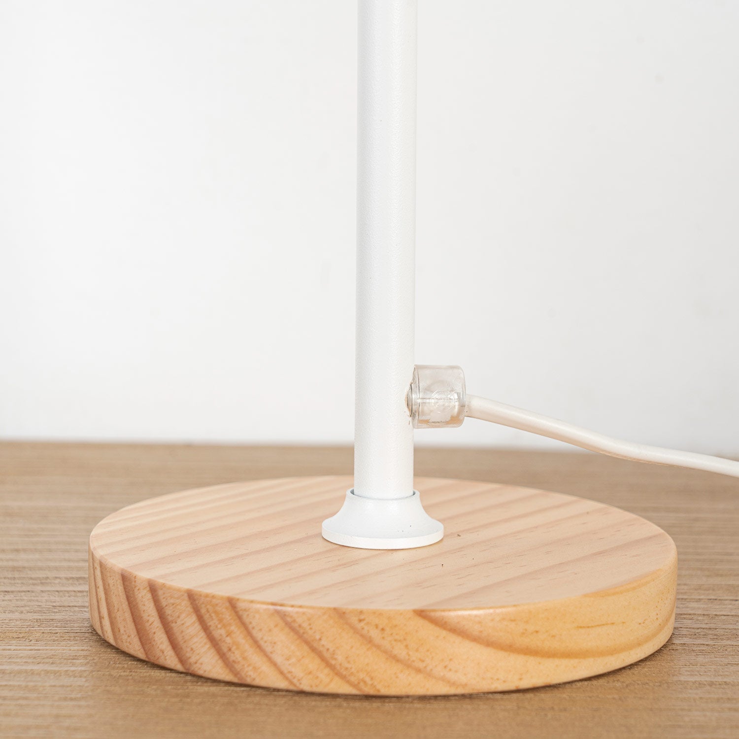 Biro lámpara de mesa