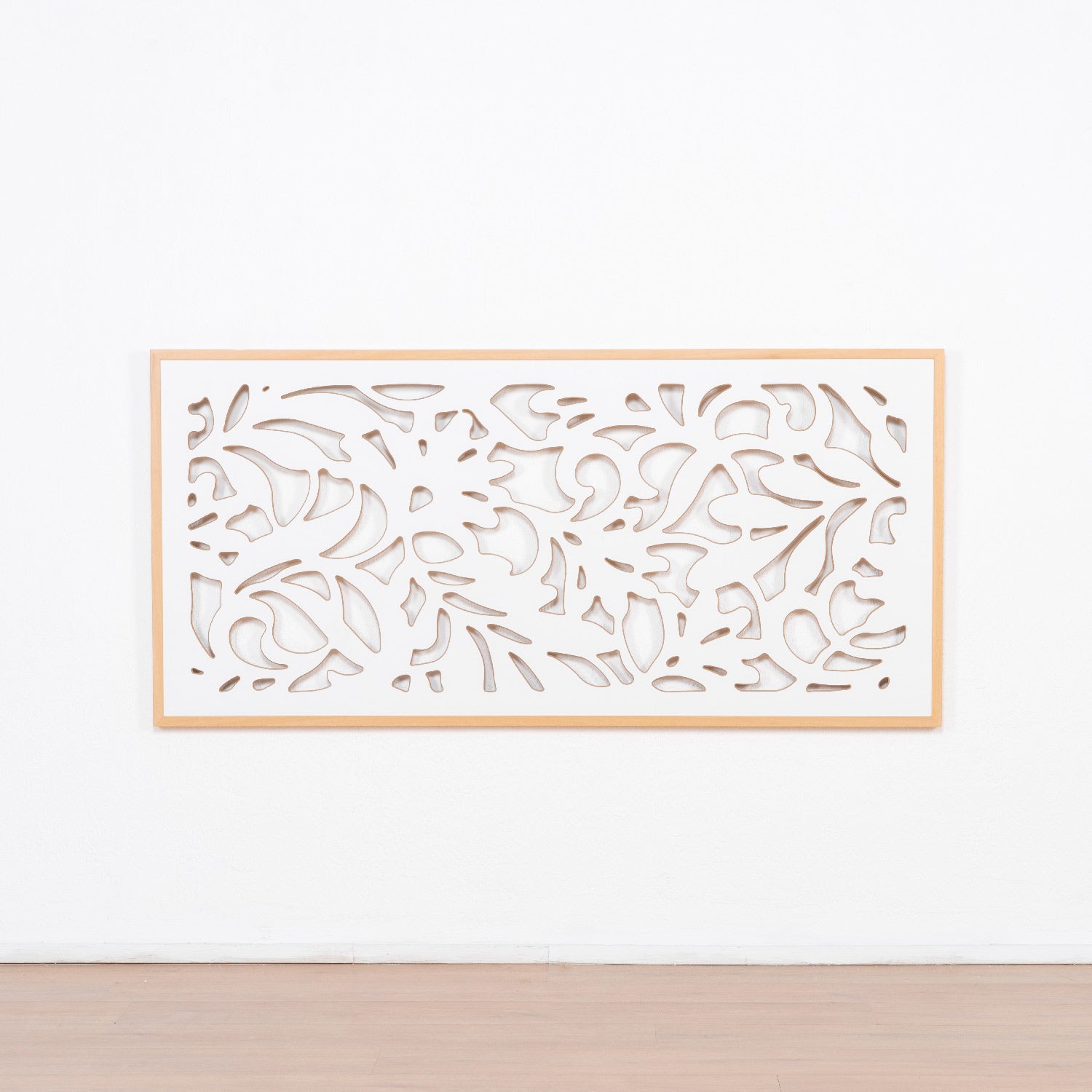 Blomma Cabecero de cama blanco y madera