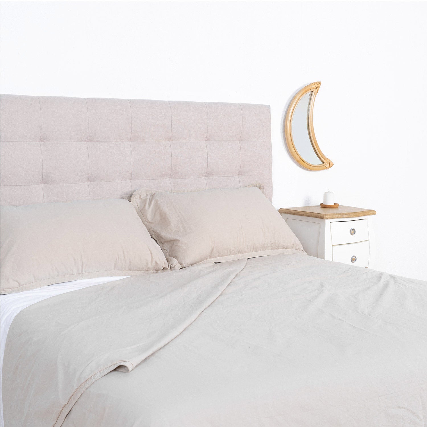 MolyCabecerotapizadodecama