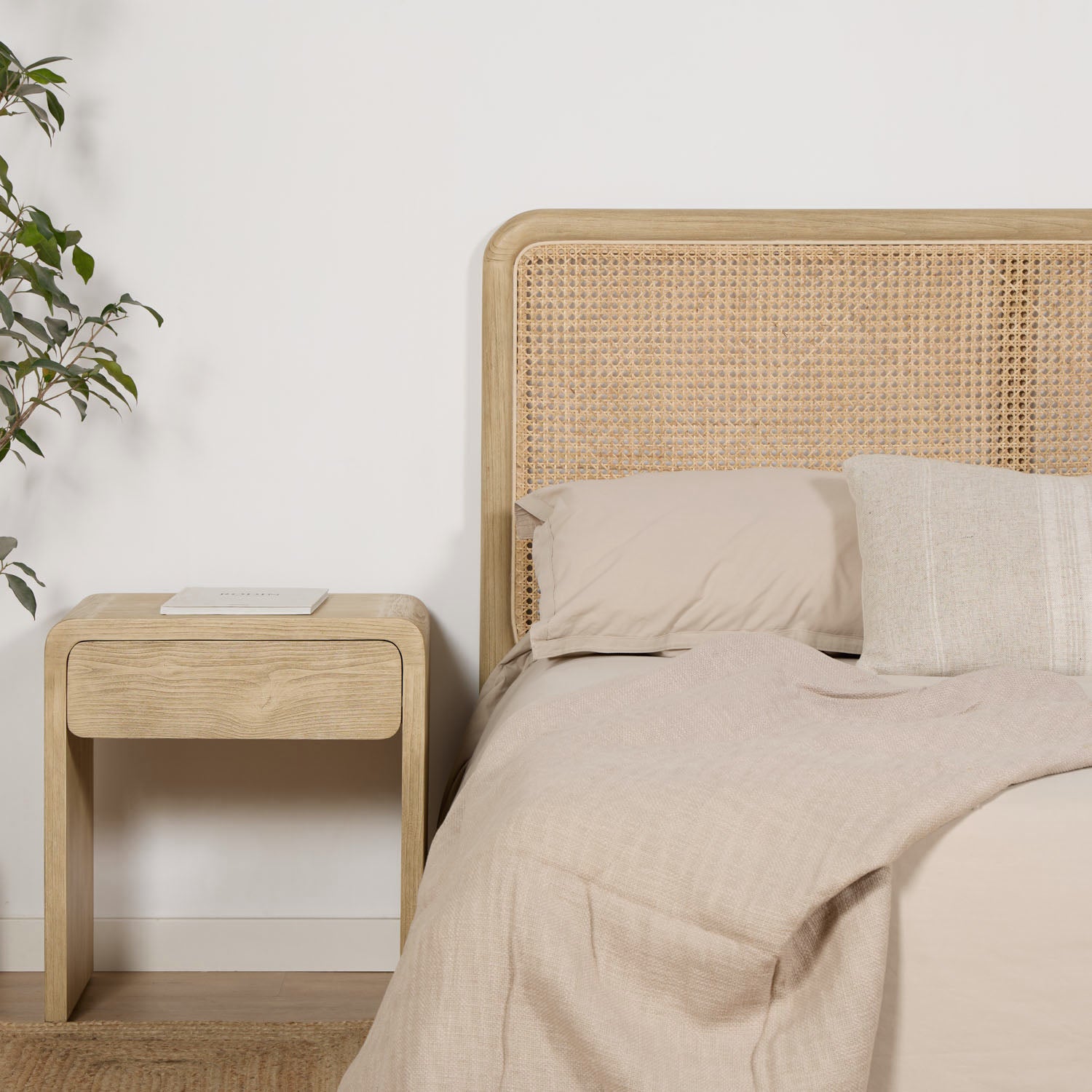 PACK HEADBOARD + 2 BEDSIDE TABLES + BENCH BOYD