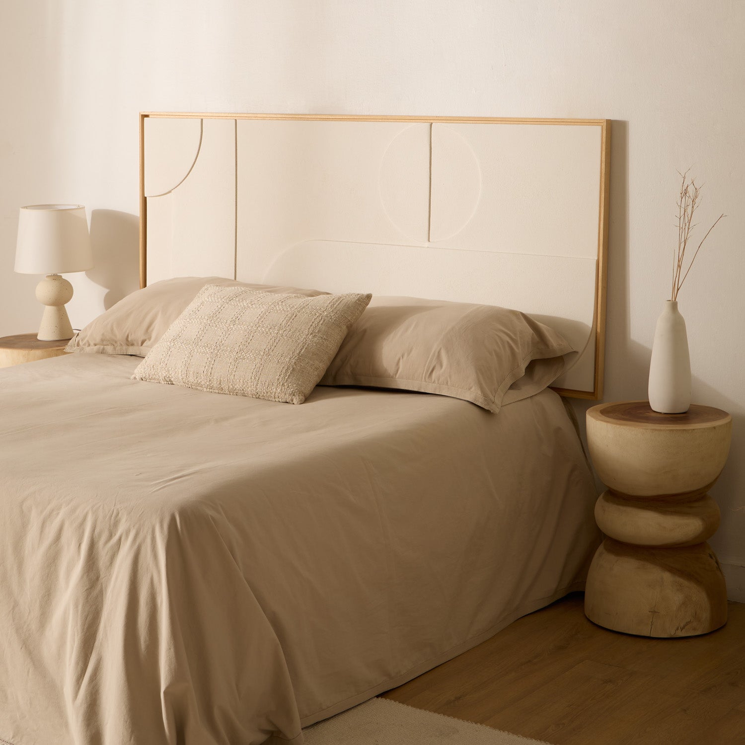 PACK HEADBOARD + 2 BEDSIDE TABLES TOTEM