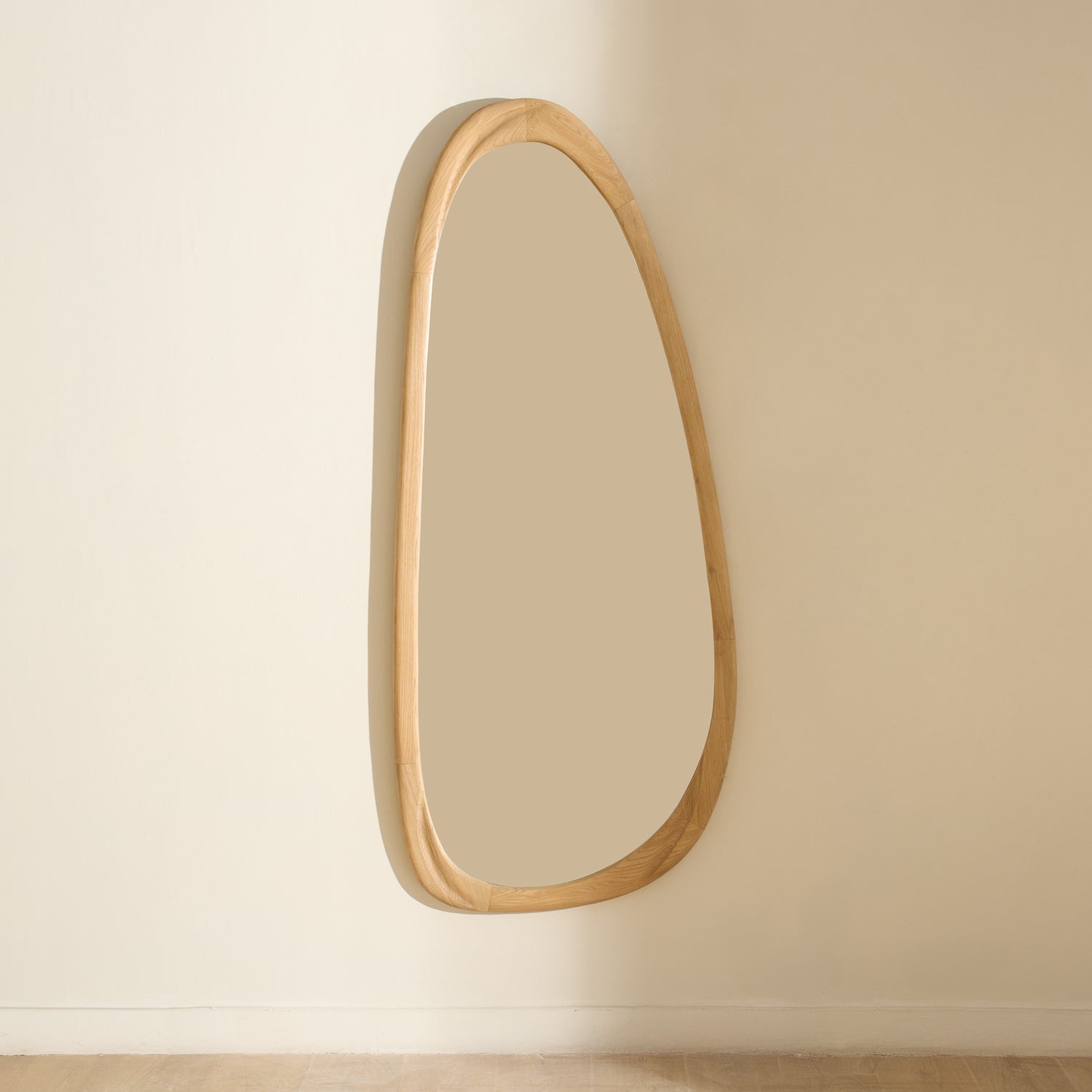 Zuli Mirror