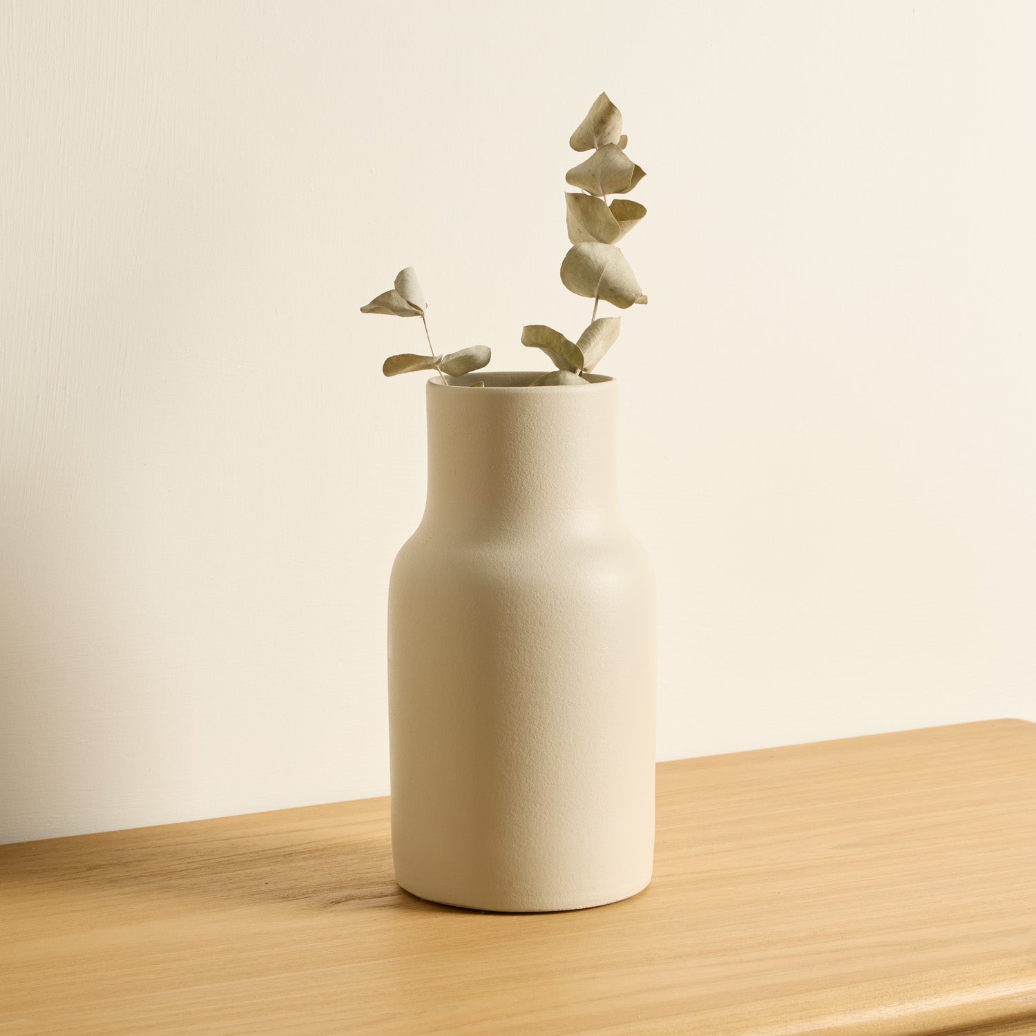 NAIS VASE