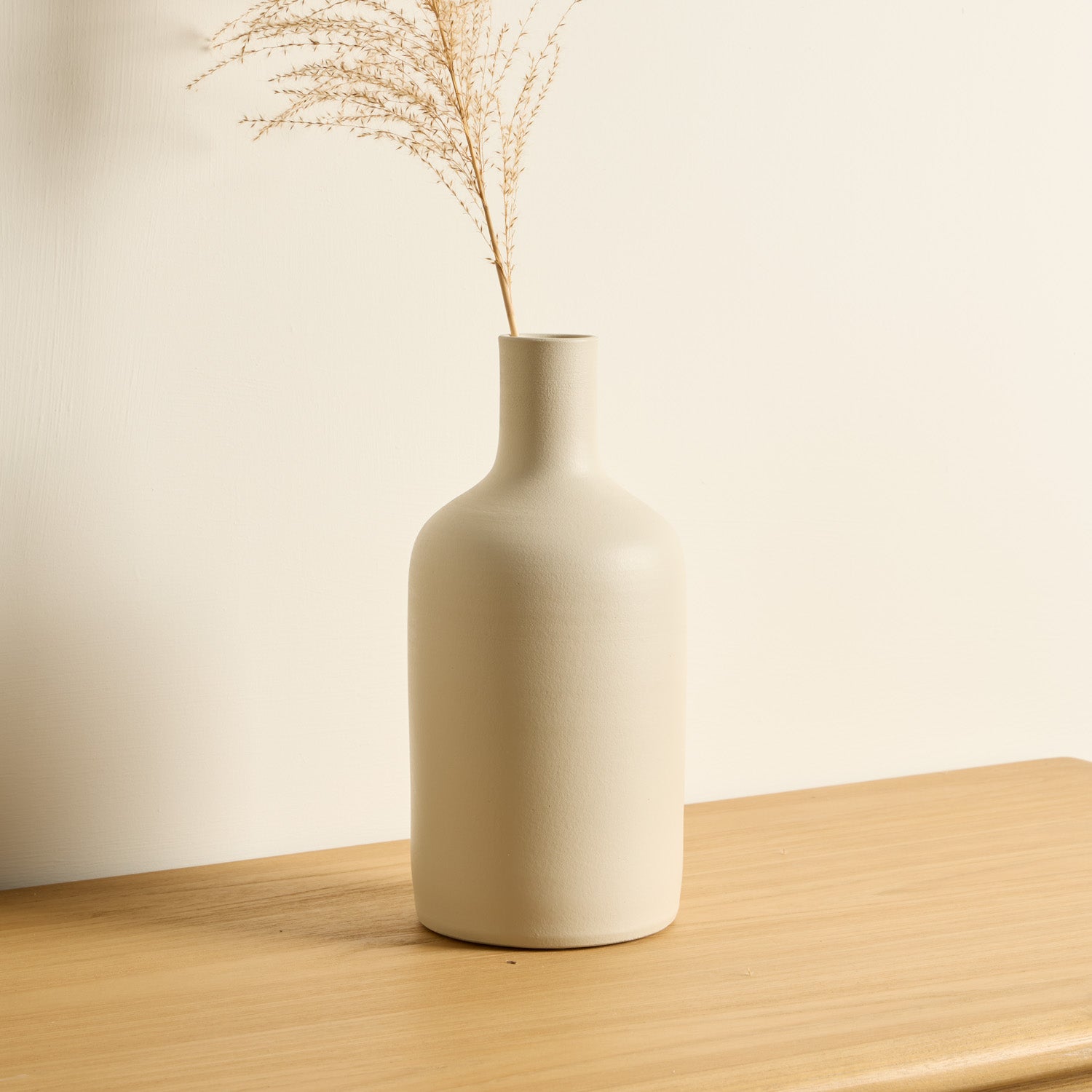 VASE SAND