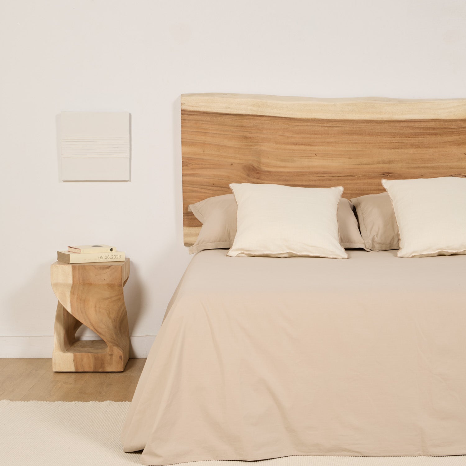 PACK HEADBOARD NATURA + 2 BEDSIDE TABLES SLIP + BENCH NATURA