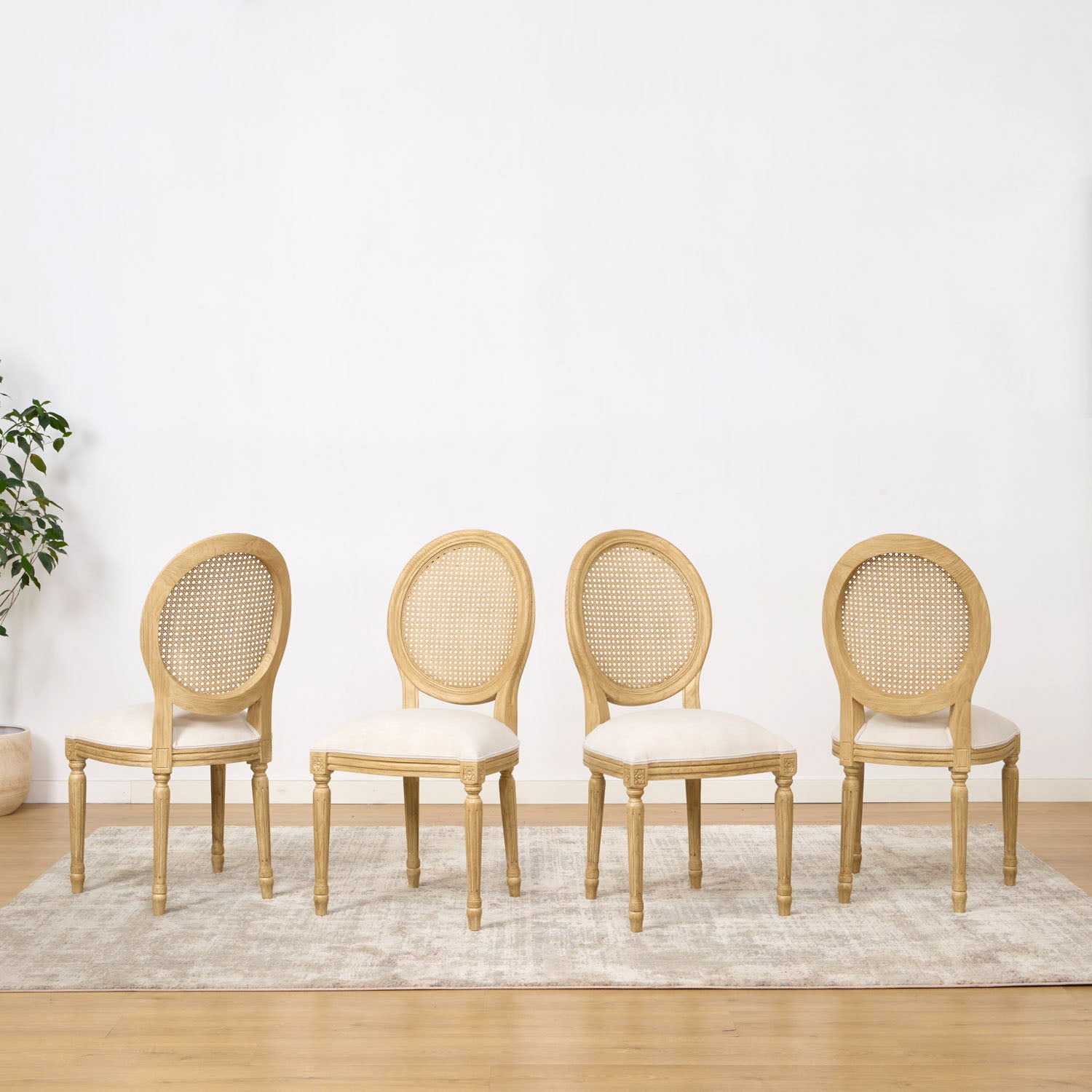 PACK 4 ROUNDED BEIGE CHAIRS 