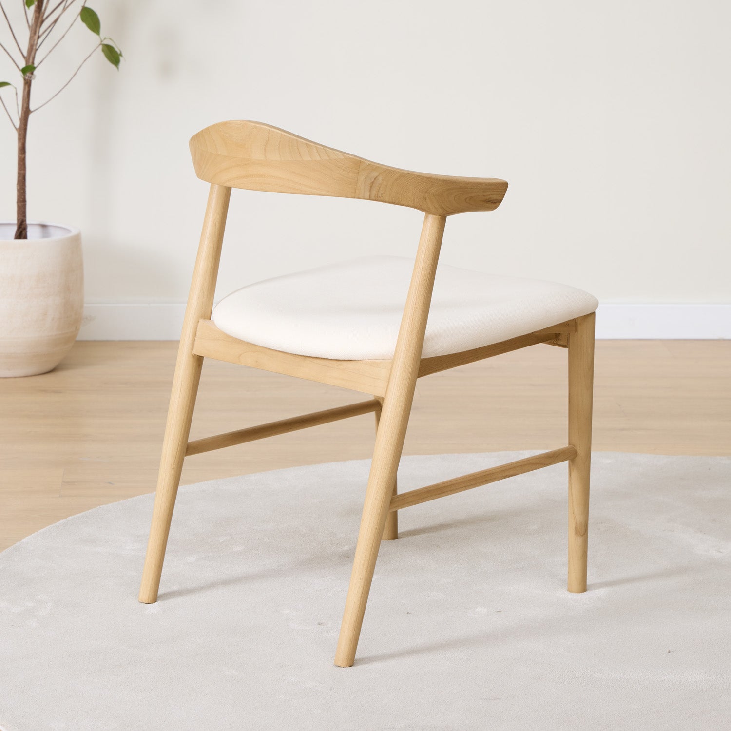 MADI CHAIR